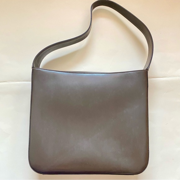 Gucci Black Shoulder Bag - Picture 3 of 10